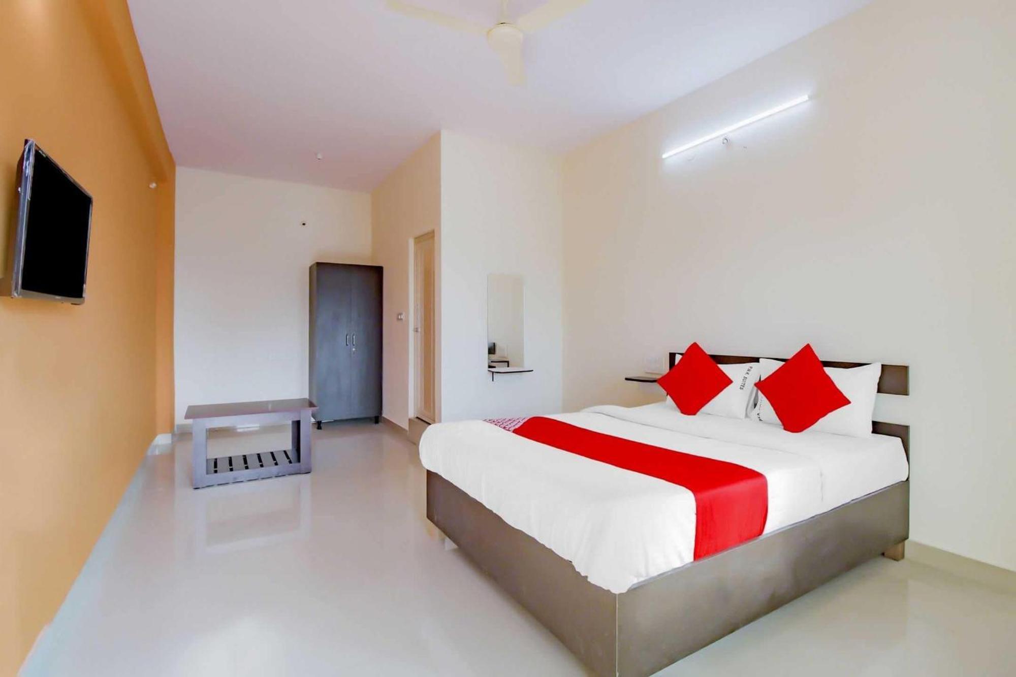 Hotel O P N K Suites Jalahalli Ngoại thất bức ảnh